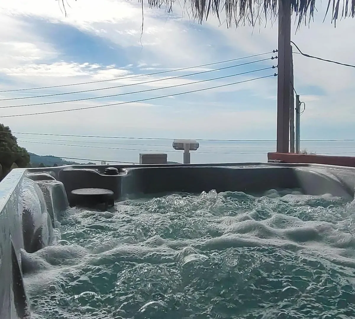 Anglada, Villa With A Private Pool And Jacuzzi 滨海略雷特